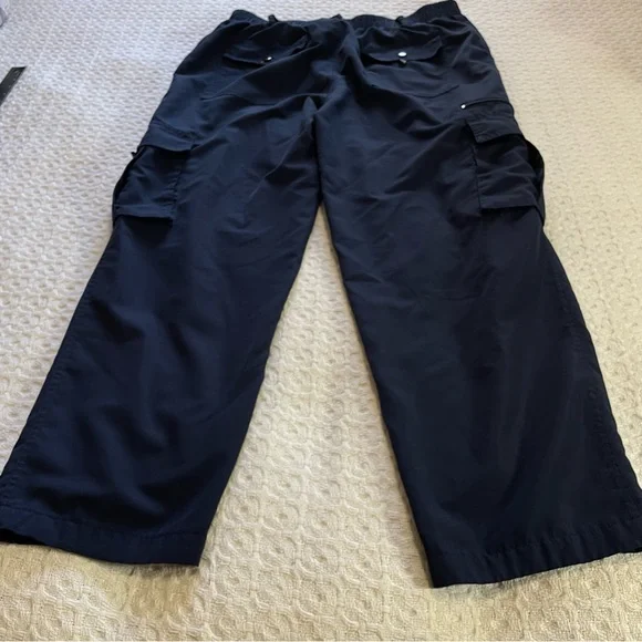 Men's Navy Cargo Pants~ Lightweight ~
Size XXL~ Elastic and Belt Loop waist - Picture 11 of 12